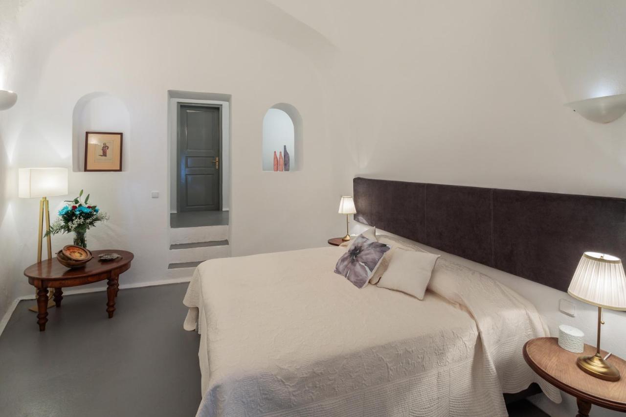 Azure Villa Santorini Imerovigli  Exteriör bild